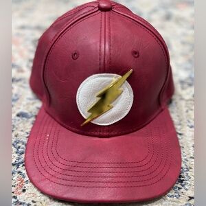 DC Comics The Flash Faux Leather Snapback Hat Metal Logo BioworldMerch RN#115665